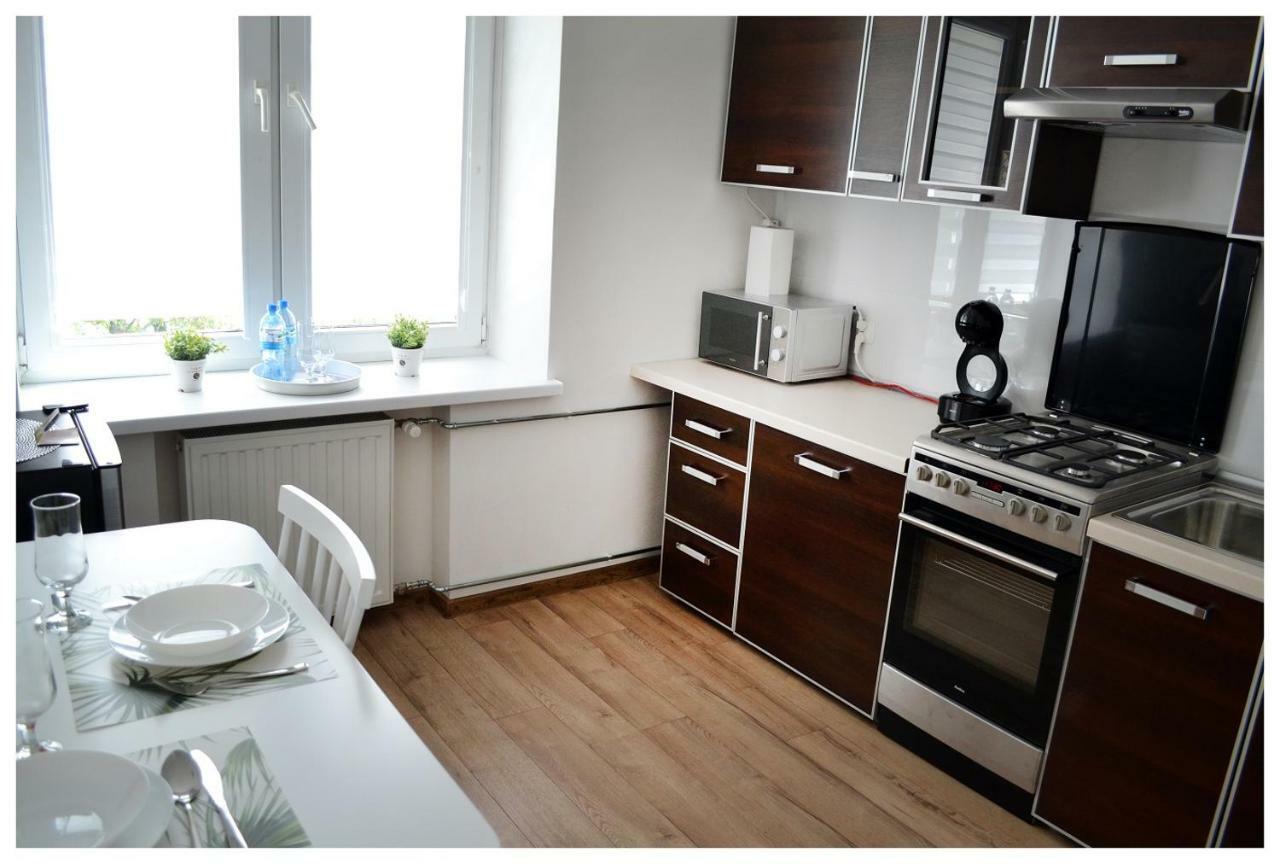 Color24 Apartament Stalowa Wola Eksteriør billede