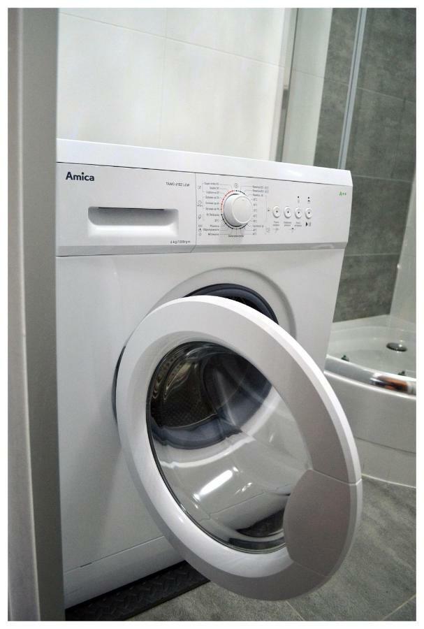 Color24 Apartament Stalowa Wola Eksteriør billede