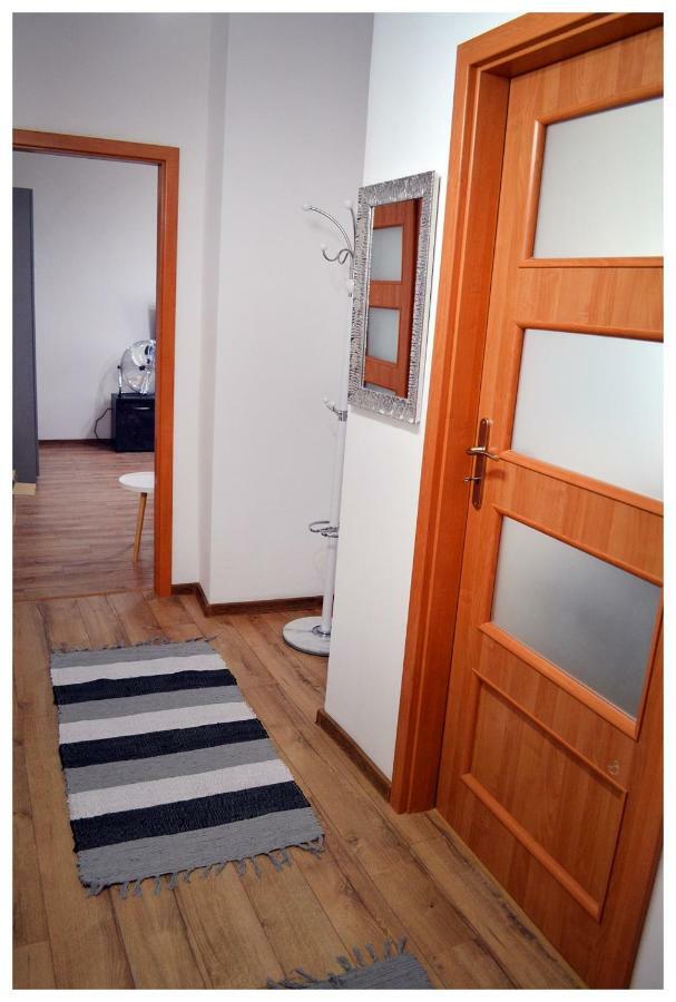 Color24 Apartament Stalowa Wola Eksteriør billede